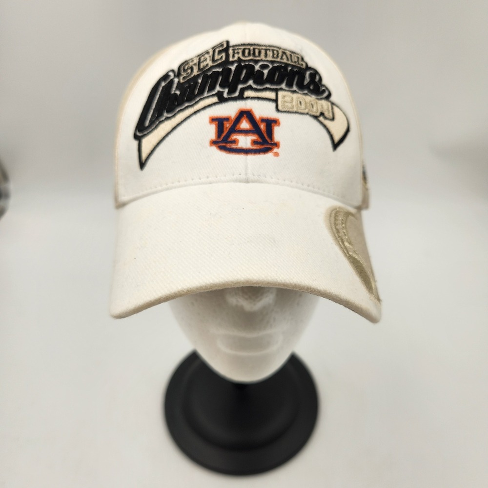 Auburn Tigers Hat SEC 2004 Football Champions Top of the World White Tan Cap - Picture 2 of 10